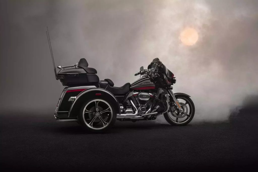 Meet the Amazing New 2024 Harley Davidson CVO Tri Glide
