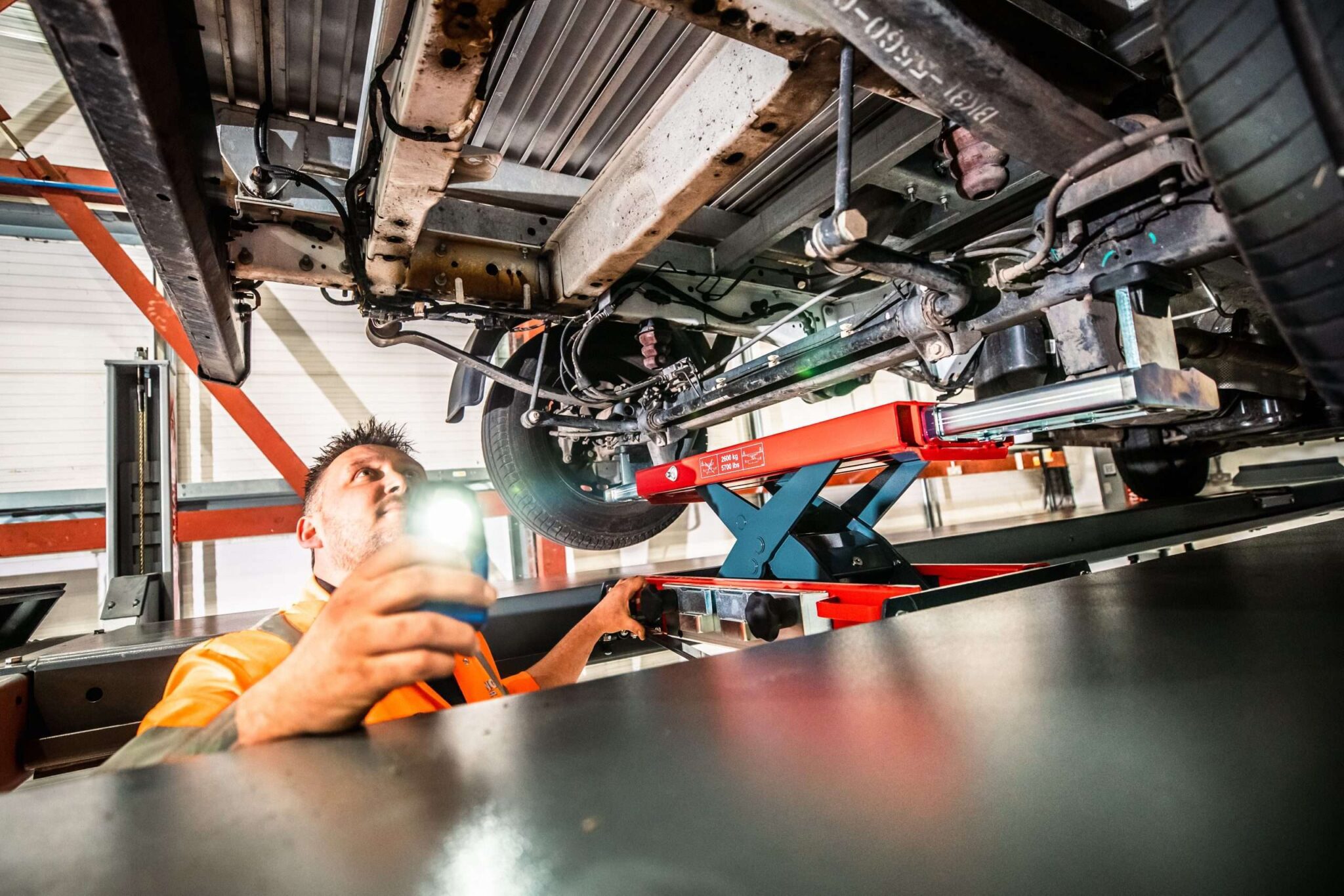 How Thick Does Concrete Need to Be for a Car Lift? Tips for